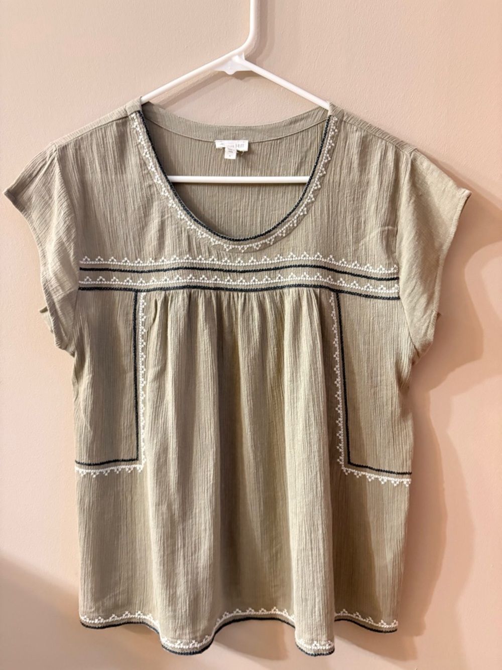 Garnet Hill Olive Green 100% Organic Cotton Embroidered Short Sleeve Top